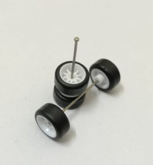 Rubber Tyres/Wheels for 1/64 Scale Set (M18)