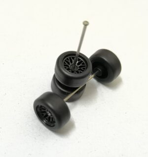 Rubber Tyres/Wheels for 1/64 Scale Set (M15)