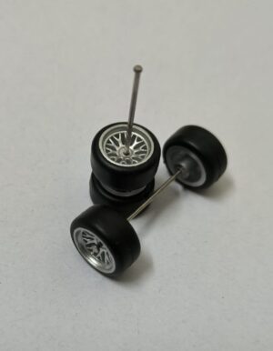 Premium Rubber Tyres/Wheels for 1/64 Scale Set (M12)