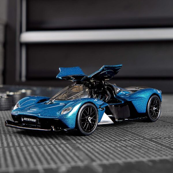 Hot Wheels Elite 64 Aston Martin Valkyrie (Factory Sealed Box) - Image 2