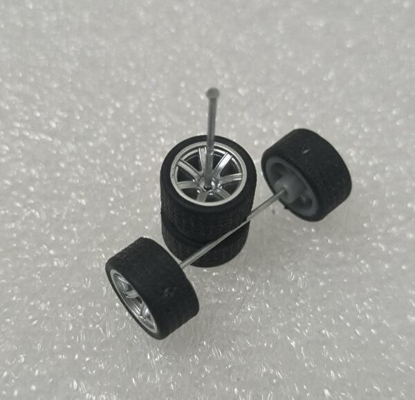 Rubber Tires/Wheels for 1/64 Scale Models (M45)