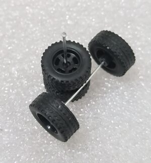 1/64 Off road Rubber wheels/tyres set (M1)