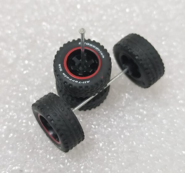 1/64 Off road Rubber wheels/tyres Set (M6)