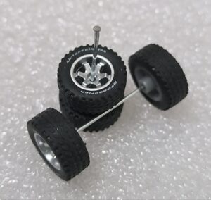 1/64 Off road Rubber wheels/tyres Set (M9)